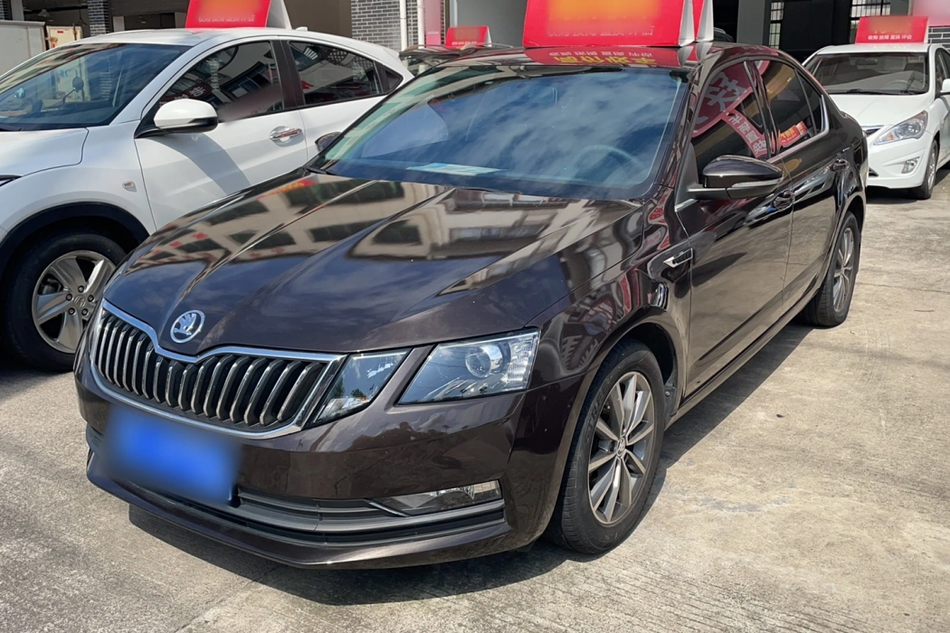 Skoda Octavia 2018 1.6L Automatic Comfort Version