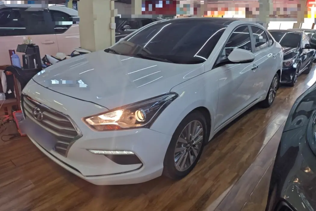 Hyundai Mingtu 2017 1.8L automatic Intelligent GLS Country V