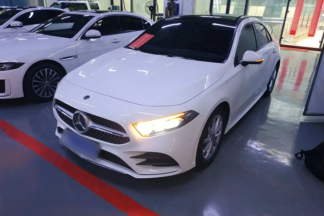 Mercedes-Benz A-Class 2019 A 200 L Sport Sedan