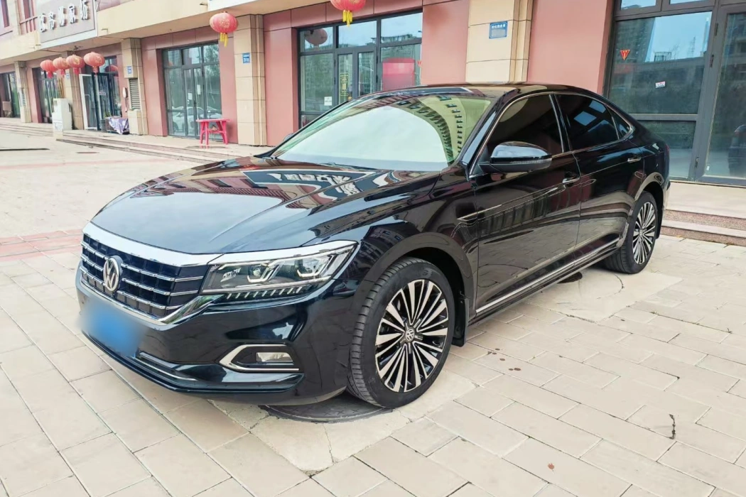 Volkswagen Passat 2019 330TSI Premium Edition Country VI