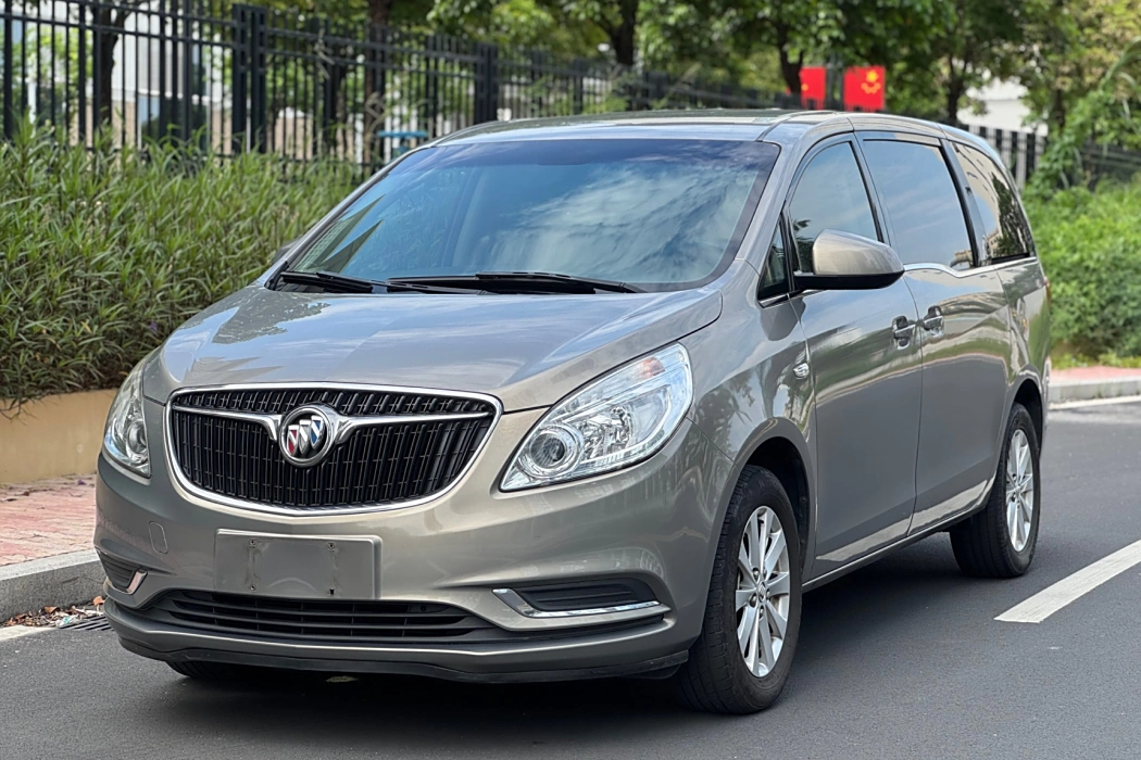 Buick GL8 2018 28T Comfort National VI