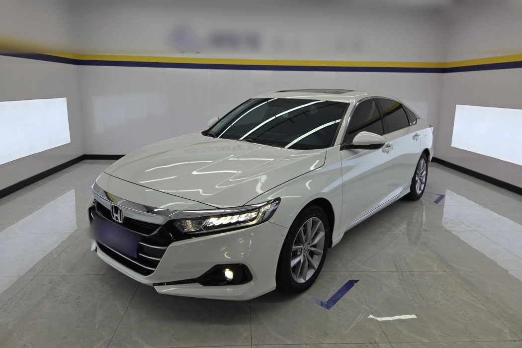 Honda Accord 2022 260TURBO Deluxe Edition