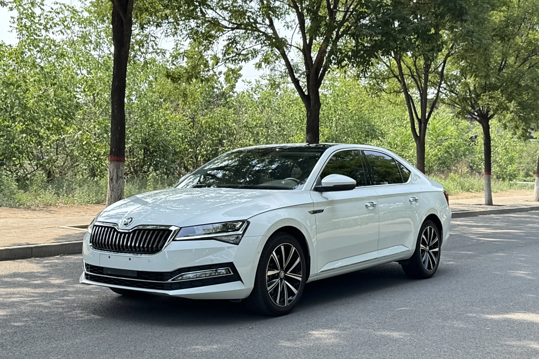 Skoda Supai 2023 facelift ZI280 DSG Premium Edition