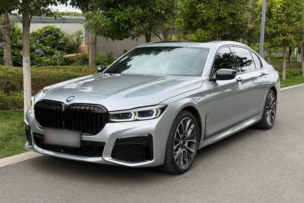 BMW 7 Series 2019 Modified 740Li xDrive Executive M Sport Package