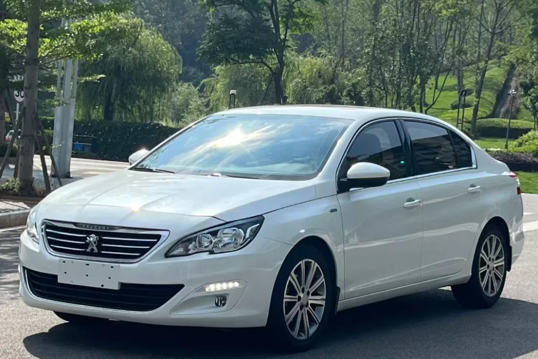 Peugeot 408 2018 facelift 230THP automatic Deluxe Edition