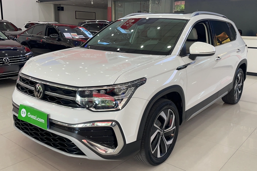 Volkswagen Tuyue 2023 300TSI two-wheel drive full moon version