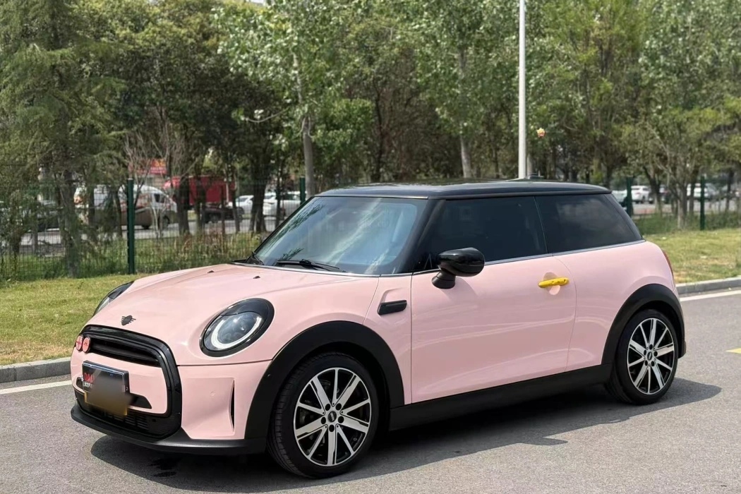 MINI 2023 model 1.5T COOPER artist