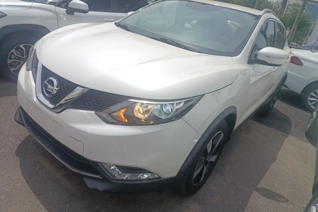 Nissan Qashqai 2017 2.0L CVT Smart Edition Country V