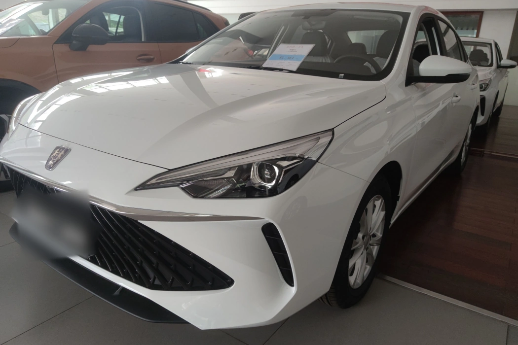 RW i5 2023 1.5L CVT Luxury Edition
