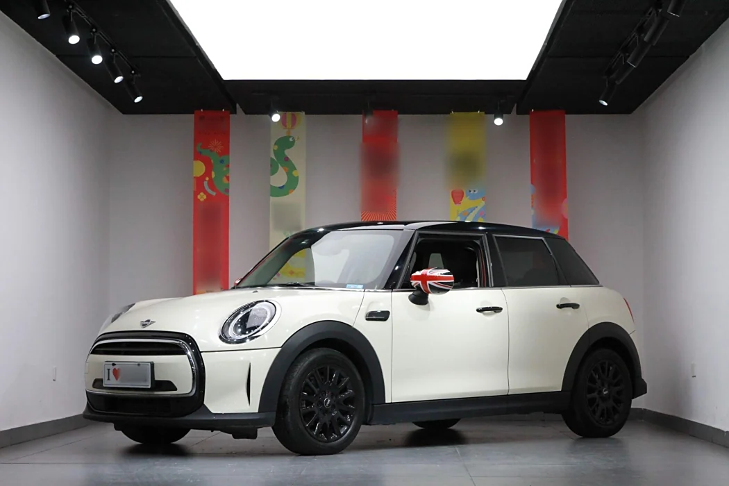 MINI 2022 1.5T ONE 5-Door PLUS