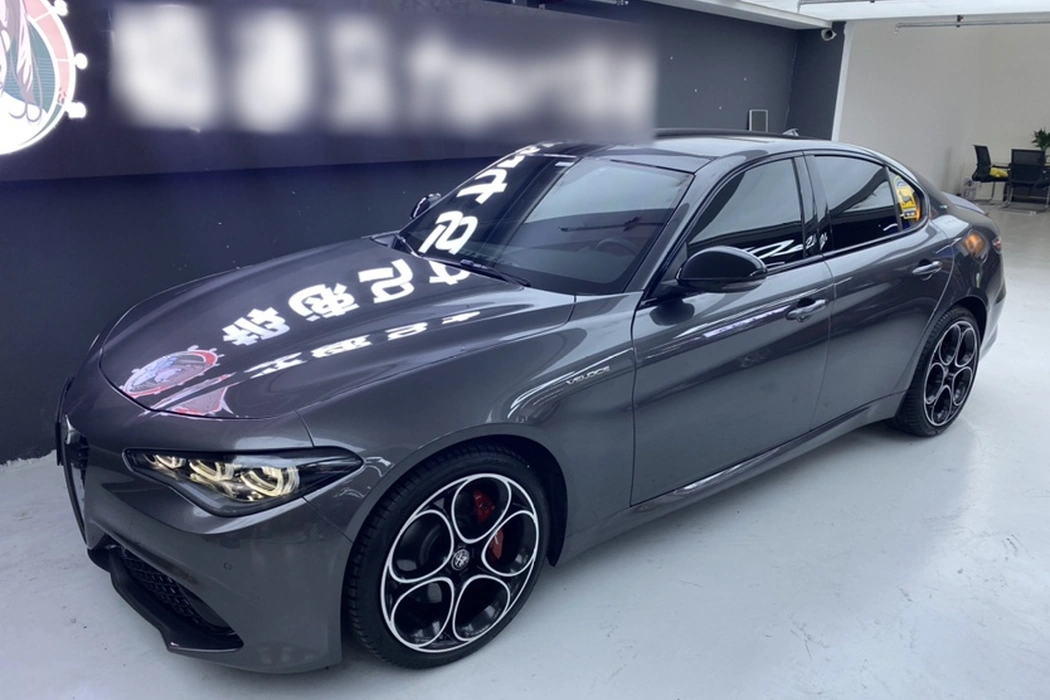 Alfa Romeo Giulia Juliet 2023 2.0T 280HP Track Version