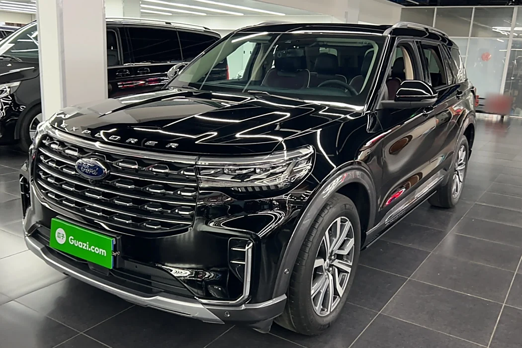 Ford Explorer 2023 EcoBoost 285 four-wheel drive titanium version 6-seater