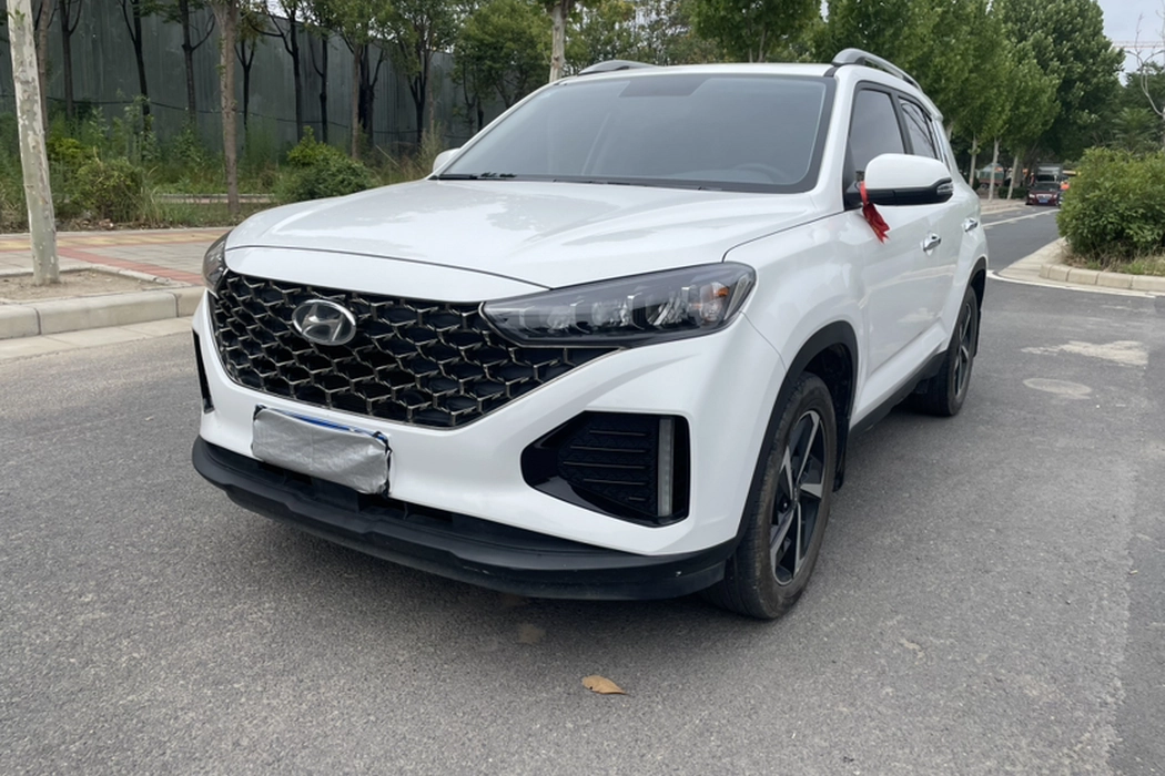 Beijing Hyundai ix35 2021 2.0L automatic two-wheel drive GLS leading version