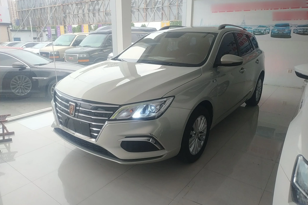 RWD Ei5 2018 Internet Luxury Edition