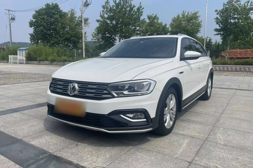 Volkswagen C-TREK Weiling 2018 230TSI DSG Comfort Type
