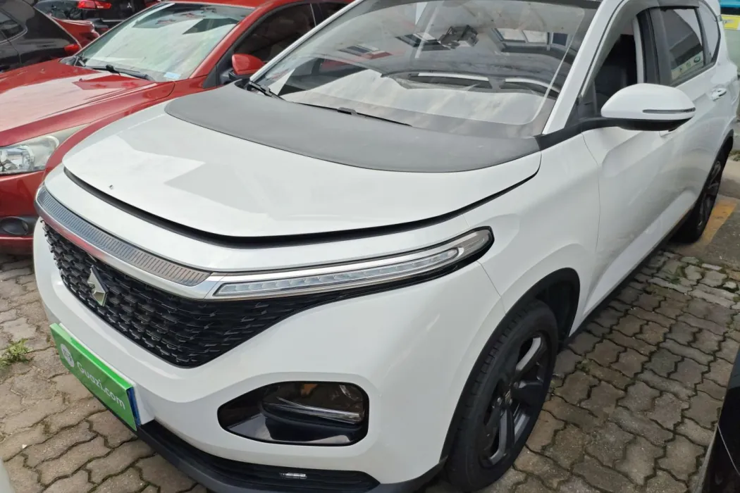 Baojun RM-5 2019 1.5T manual 24-hour online elite 7-seater