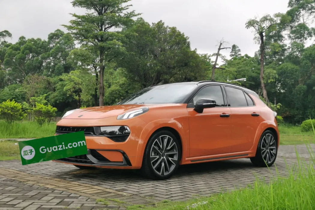 Lynk & Co. 02 Hatchback 2021 Model 2.0 TD Halo