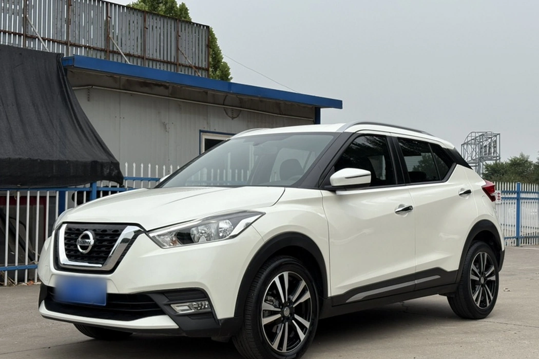 Nissan Jinke 2018 1.5L CVT Zhilian Deluxe Edition