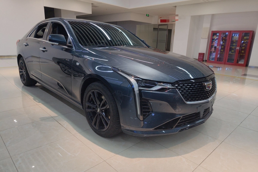 Cadillac CT4 2022 28T Luxury