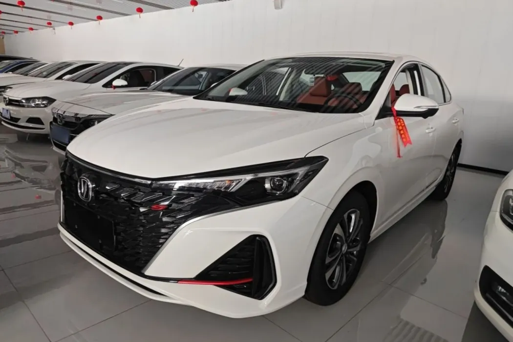 Changan Yidong 2025 PLUS 1.4T dual clutch high-energy version