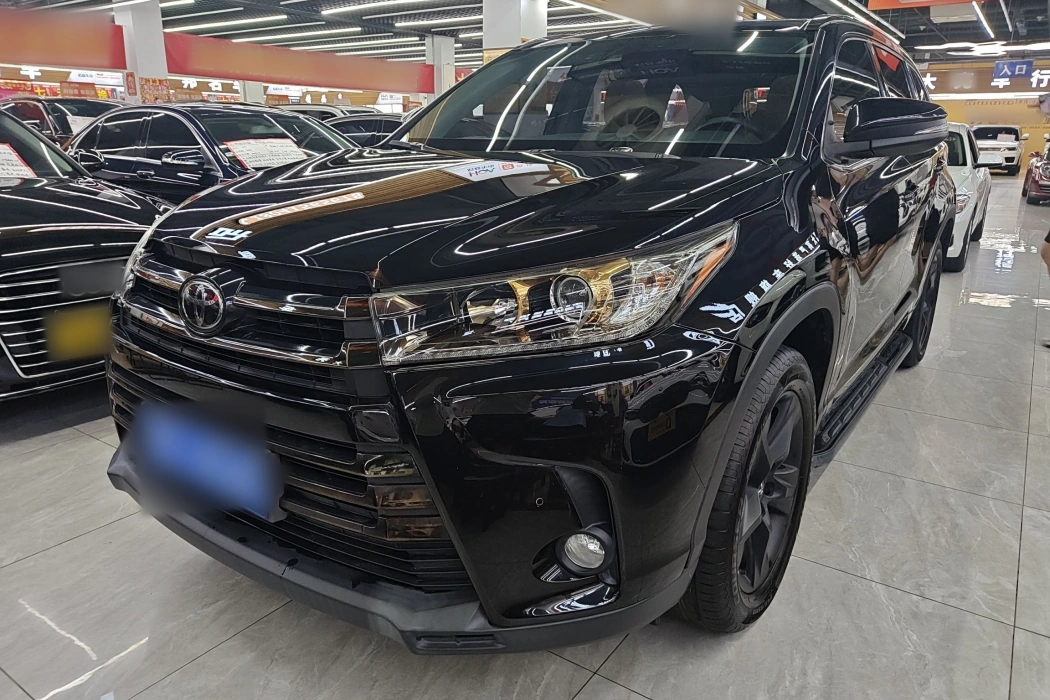 Toyota Highlander 2018 2.0T four-wheel drive Knight Edition 7-seater Country VI