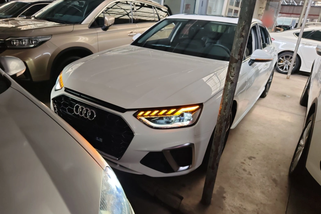 Audi A4L 2020 40 TFSI Stylish Dynamic