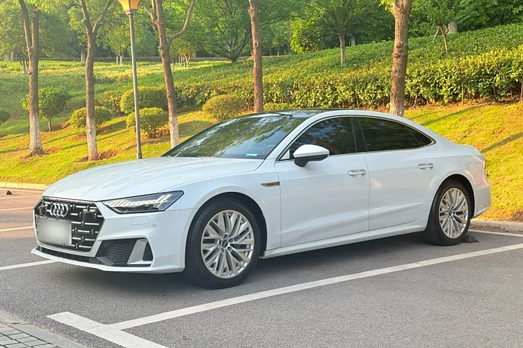 Audi A7L 2024 45TFSI S-line dream-building crystal set