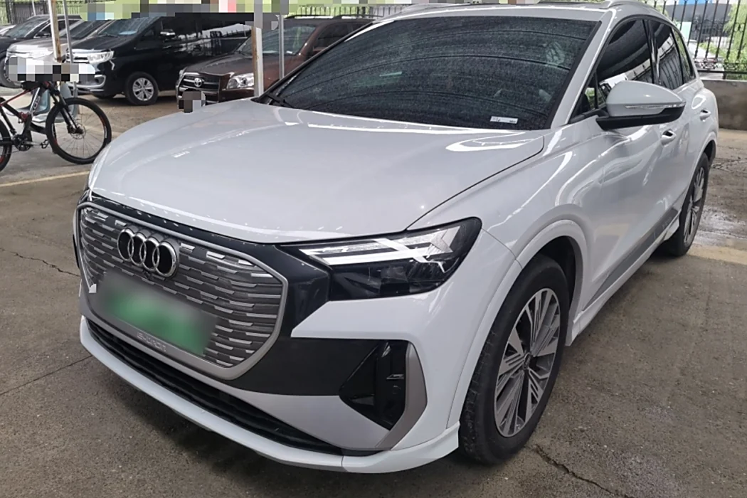 Audi Q4 e-tron 2024 Model 40 e-tron Creative Edition