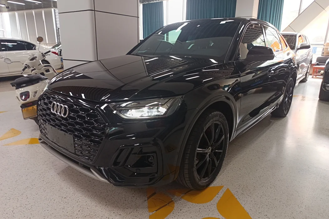 Audi Q5L Sportback 2021 40 TFSI Style