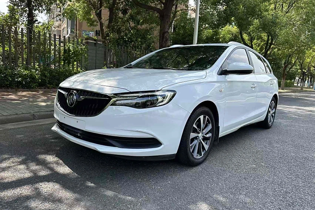 Buick Yuelang 2019 18T Automatic Interconnection Elite Country VI