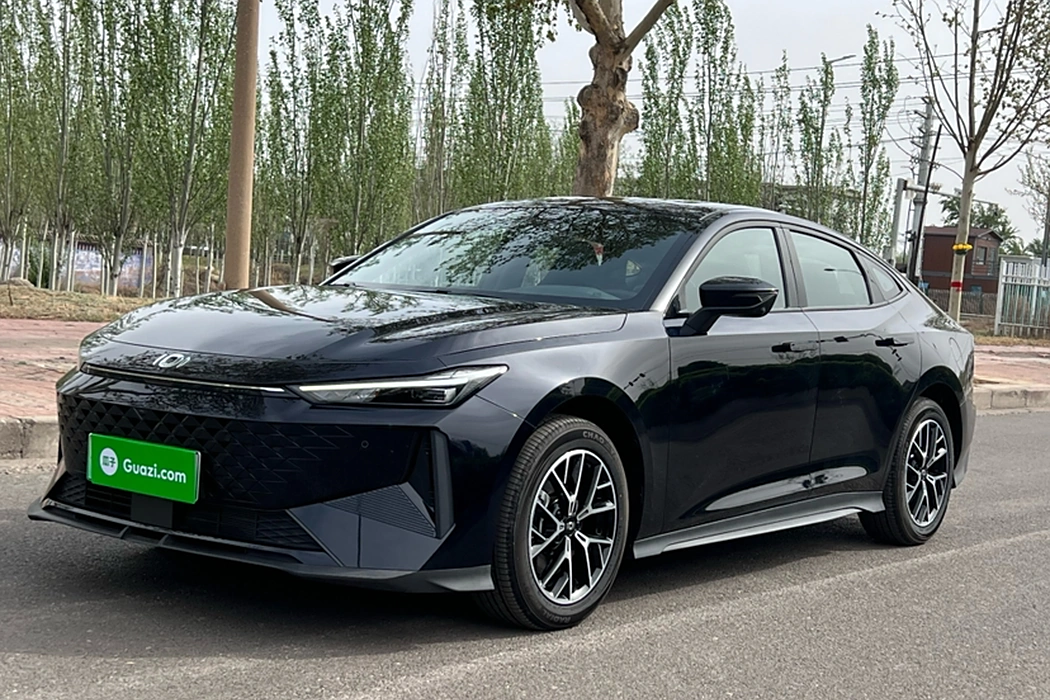 Changan Qiyuan A06 2023 Basic Type