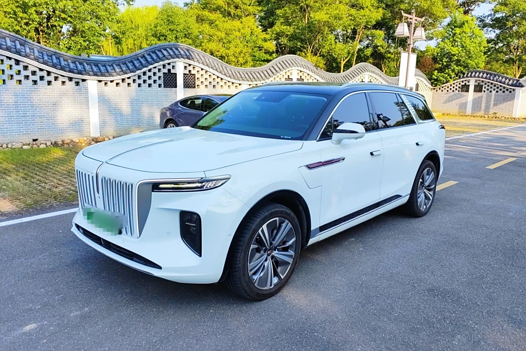 Hongqi E-HS9 2021 460km Flag Enjoy Edition six-seater