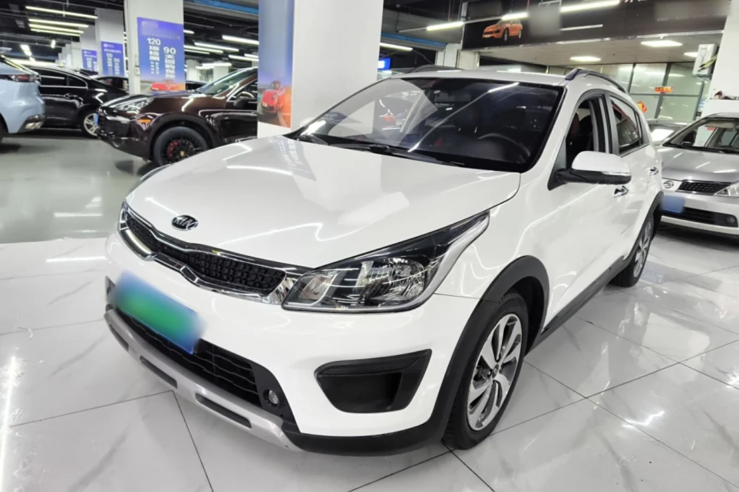 Kia KX CROSS 2017 model 1.4L AT GLS