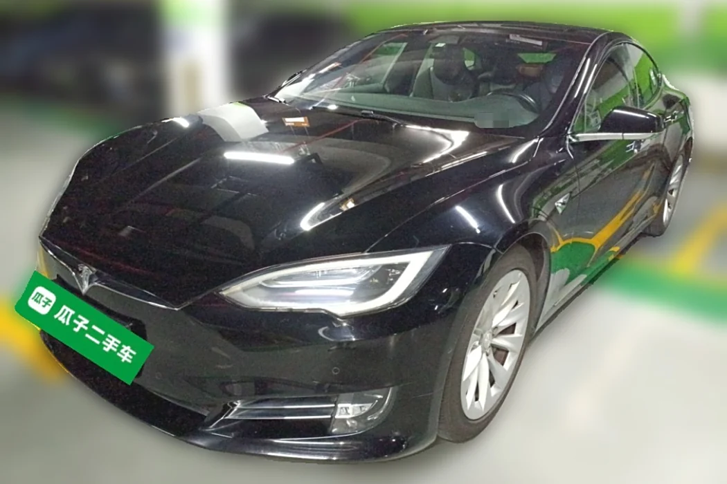 Tesla 2017 Model S 75D Standard Battery Life Version