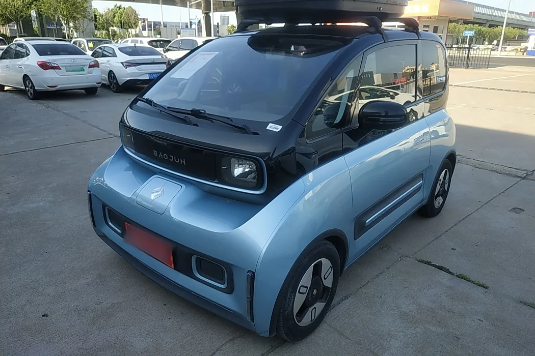 Baojun E300 2020 Plus Star Smart Edition