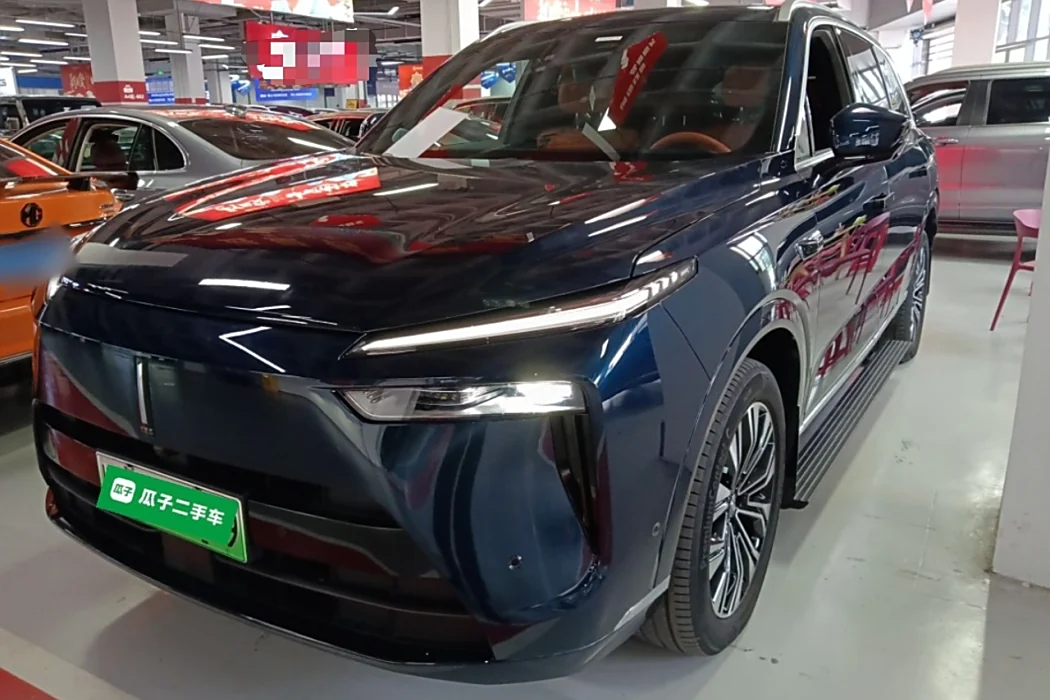 Wei Brand Blue Mountain 2023 four-wheel drive ultra-long battery life version
