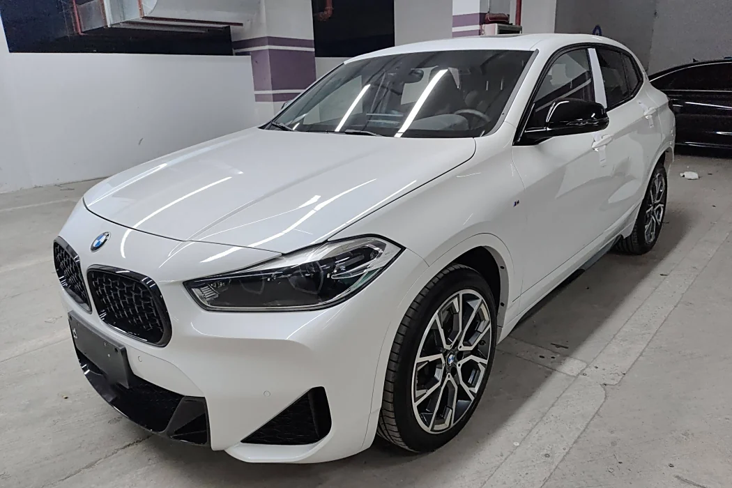 BMW X2 2021 Modified sDrive25i Obsidian Night Edition