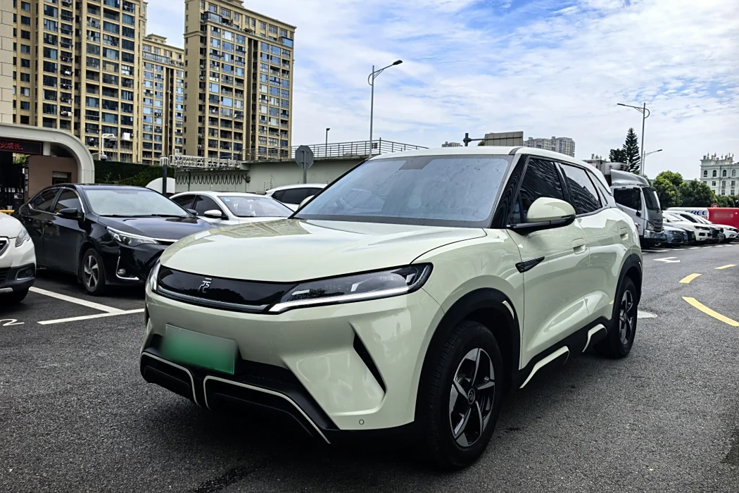 BYD Yuan UP 2024 401KM leading type