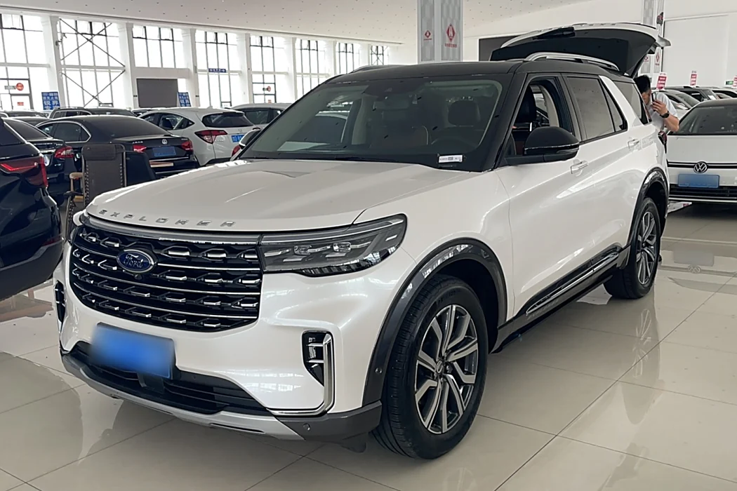 Ford Explorer 2023 EcoBoost 285 four-wheel drive titanium version 6-seater
