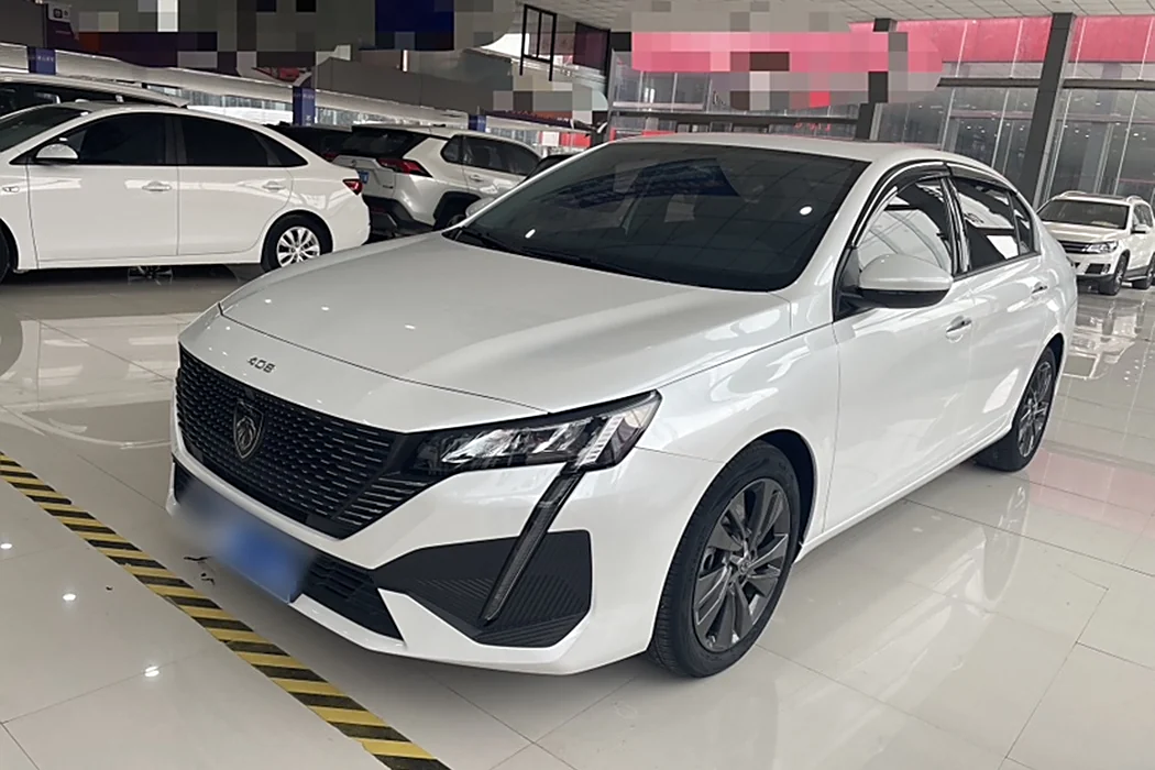 Peugeot 408 2022 model 1.6T aggressive version