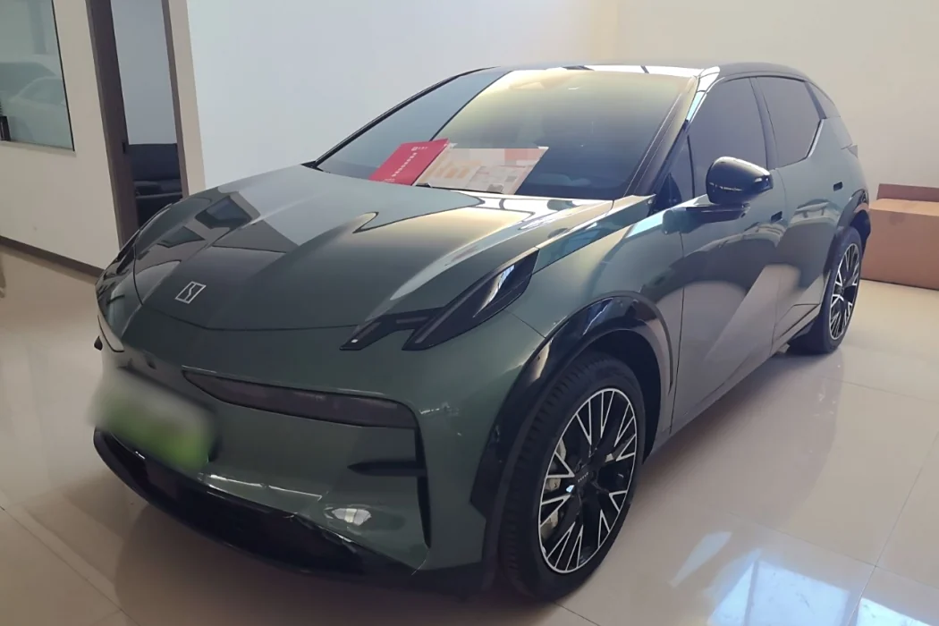 Extreme Kryptonite X 2023 Rear Drive YOU Edition 4-Seater