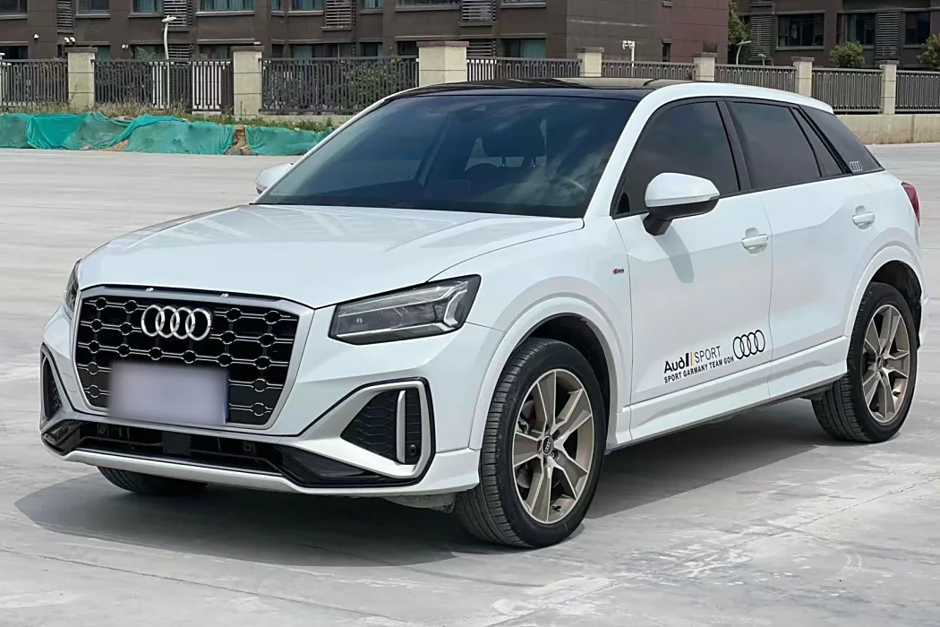 Audi Q2L 2022 35 TFSI Stylish Dynamic