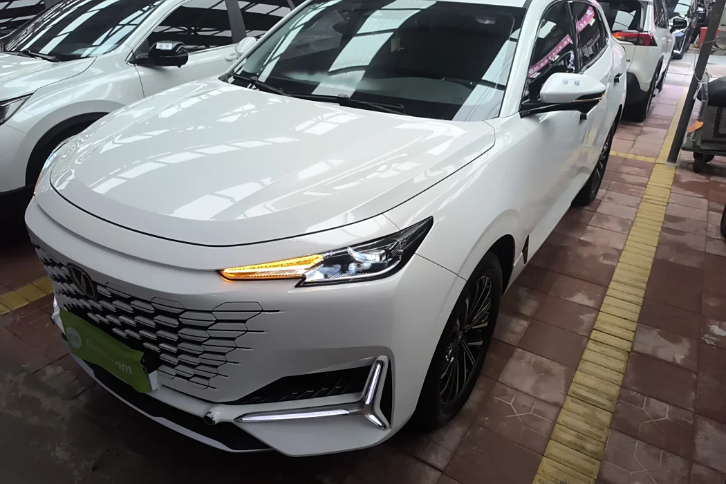 Changan UNI-K 2024 2.0T four-wheel drive Yuexiang type