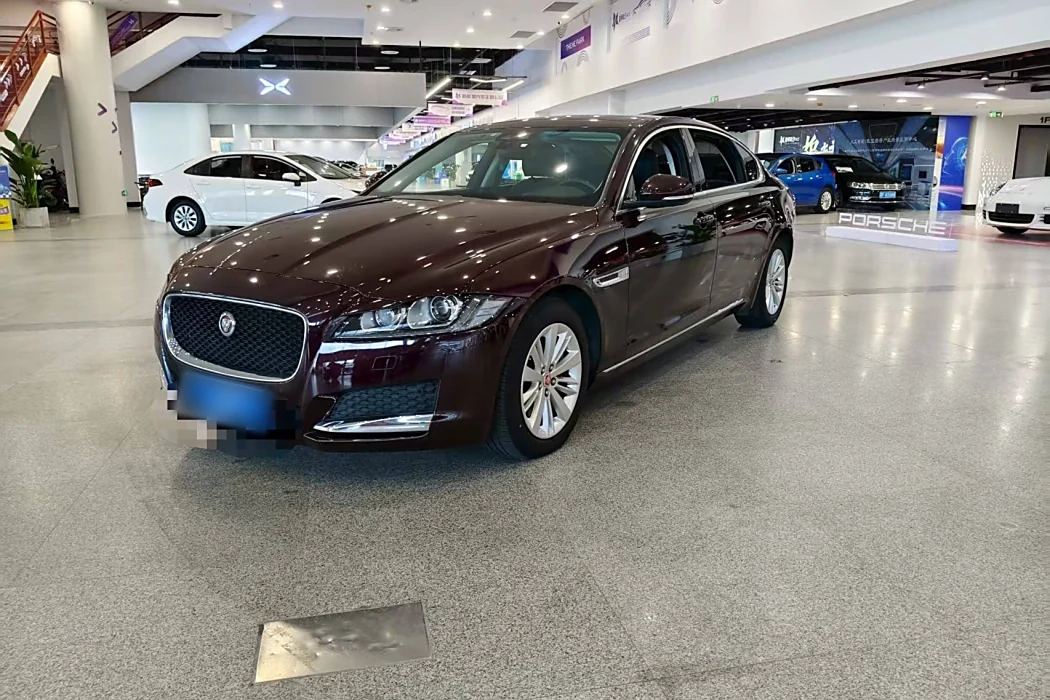 Jaguar XFL 2019 XFL 2.0T 200PS 2WD Elite