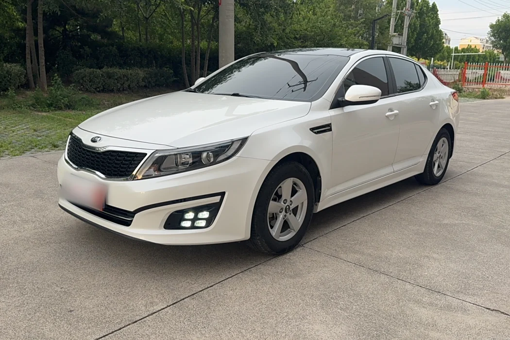 Kia K5 2015 2.0L Auto GL