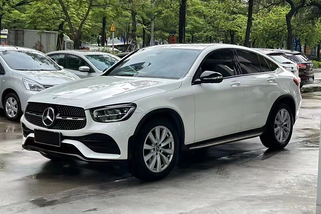 Mercedes-Benz GLC Coupe 2020 GLC 260 4MATIC Coupe SUV