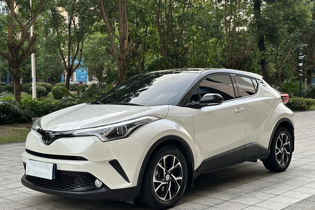 Toyota C-HR 2020 2.0L Lead Edition