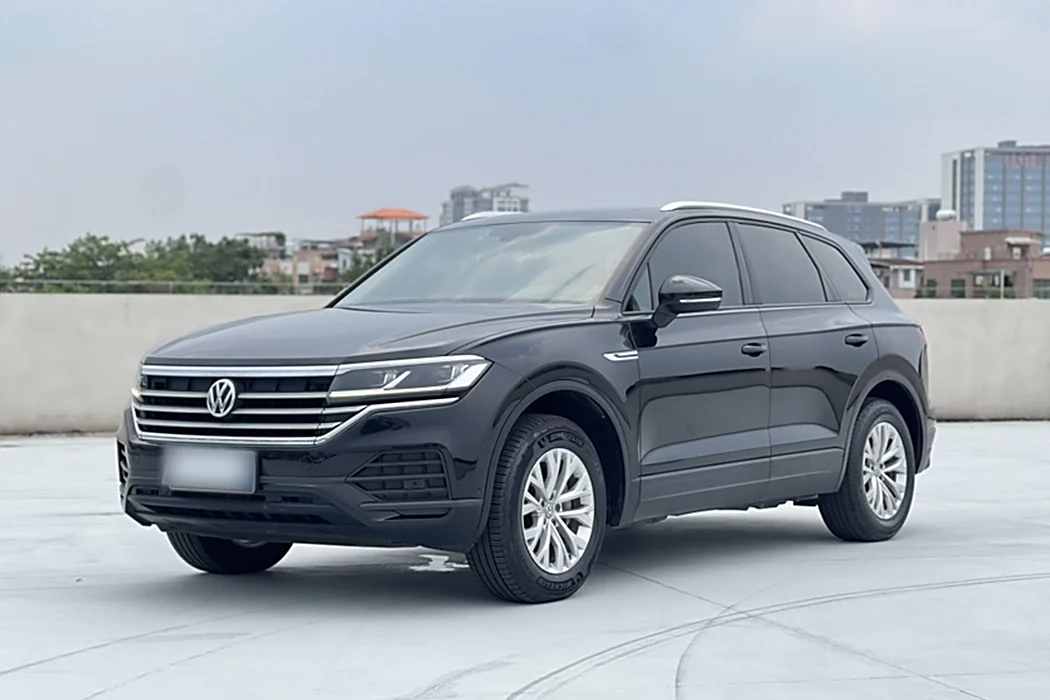 Volkswagen Touareg 2019 2.0 TSI Pilot Version Country VI
