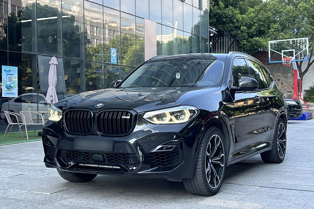 BMW X3 2020 xDrive28i M sports suit