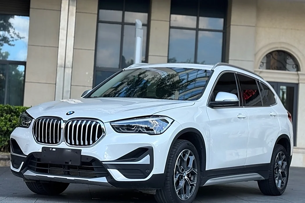 BMW X1 2022 sDrive20Li Premium